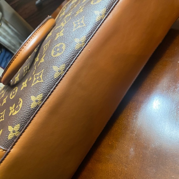Brown Monogram Handbag - Picture 6 of 6